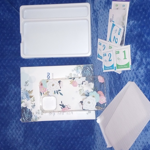 Phone case for a iPhone 12 FS 6.7in - Picture 3 of 4